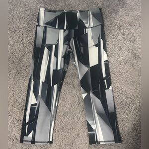 Alo Yoga Cropped Leggings XS